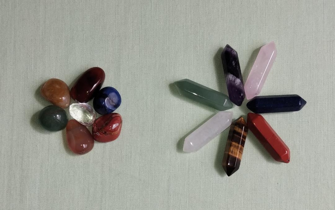 Gemstones & Crystal Points 14 piece Kit